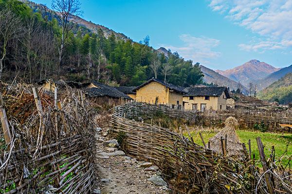 xx石场爆破振动对周边房屋结构 安全性、证据保全及施工影响 鉴定